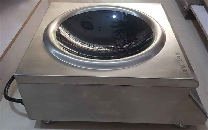 Bếp từ đơn công nghiệp Akita Japan 8000W mặt lõm - Hàng chính hãng