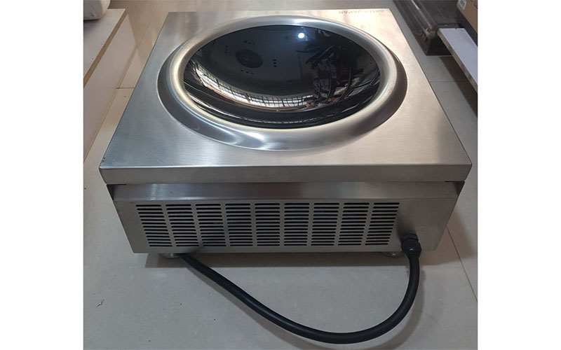 Bếp từ đơn công nghiệp Akita Japan 8000W mặt lõm - Hàng chính hãng