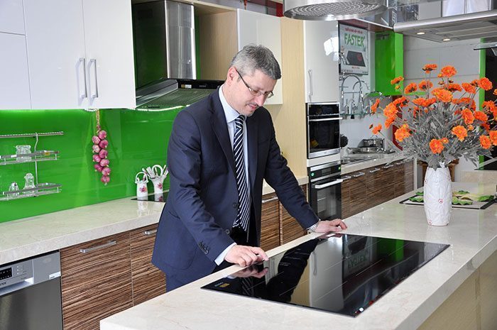 Bếp từ toàn vùng nấu Faster FS-960TS - Hàng chính hãng