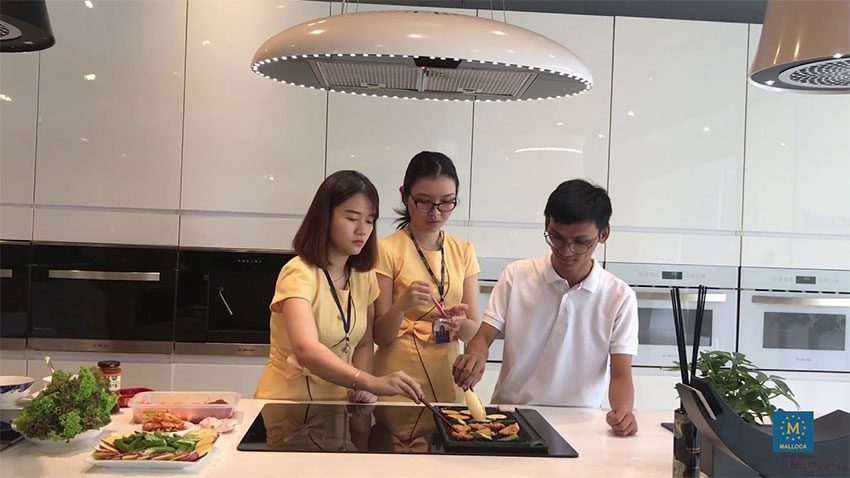 Chức năng mở rộng vùng nấu của bếp từ tư âm kính Malloca MI-784 ITG