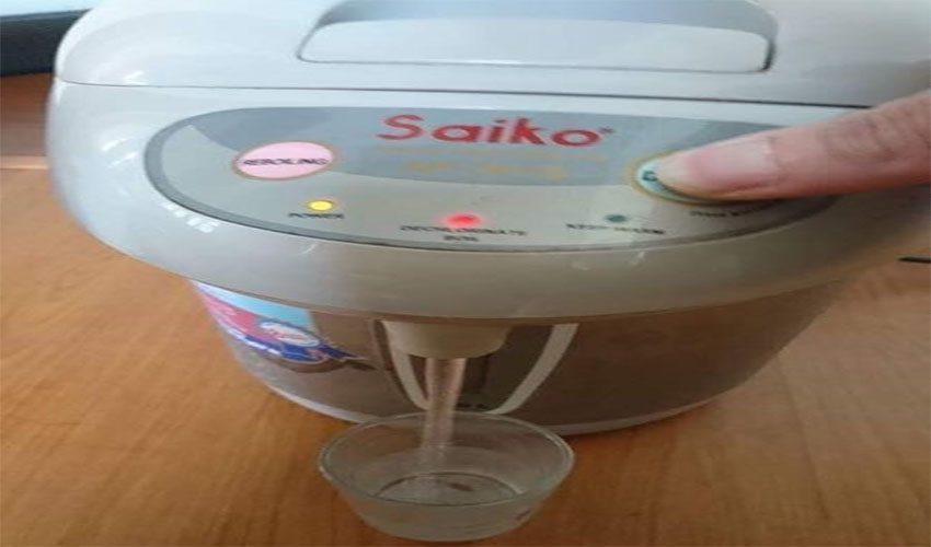 Bình thủy điện Saiko AP-301S - Hàng chính hãng
