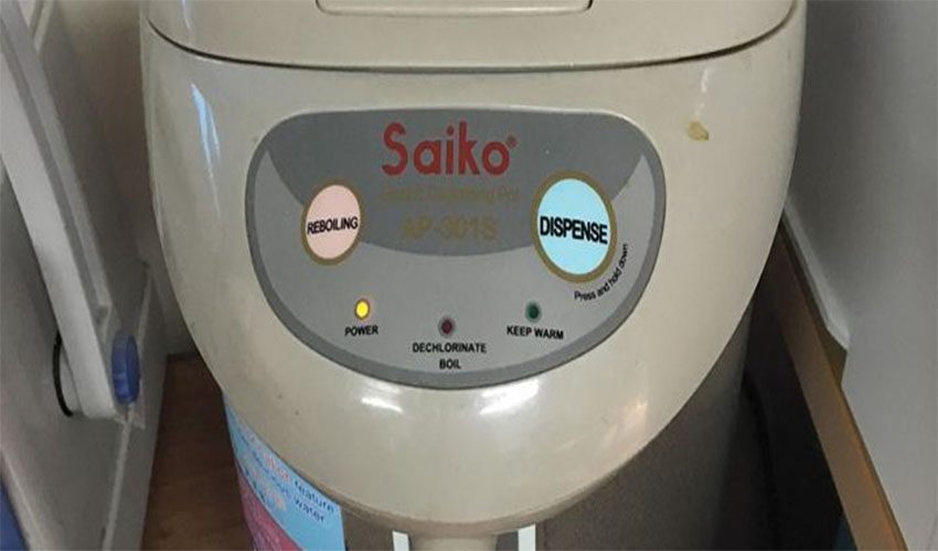 Bình thủy điện Saiko AP-302T - Hàng chính hãng