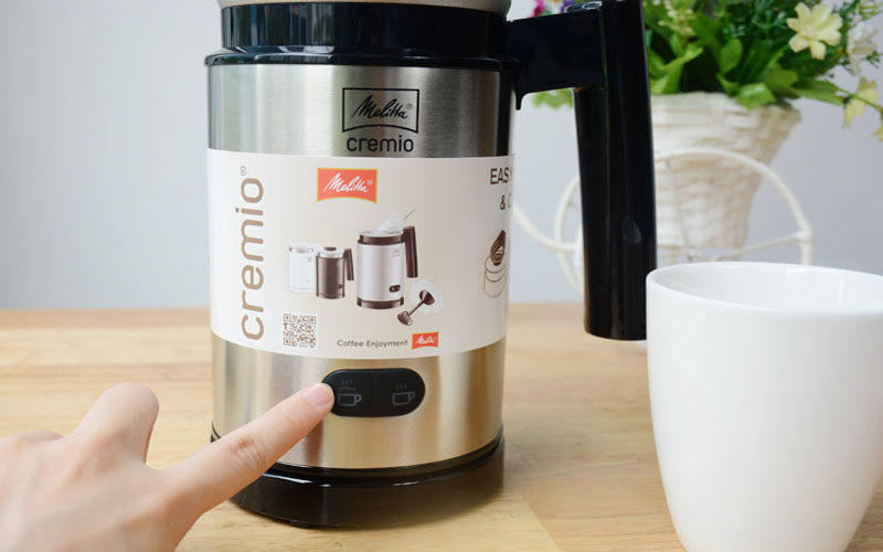 Nút điều khiển của Bình đánh sữa Melitta Cremio II Stainless Steel