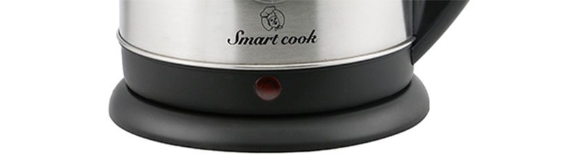 Bình đun siêu tốc SmartCook KES-3854 với đế tiếp điện phẳng cùng đèn báo hiệu tiện lợi