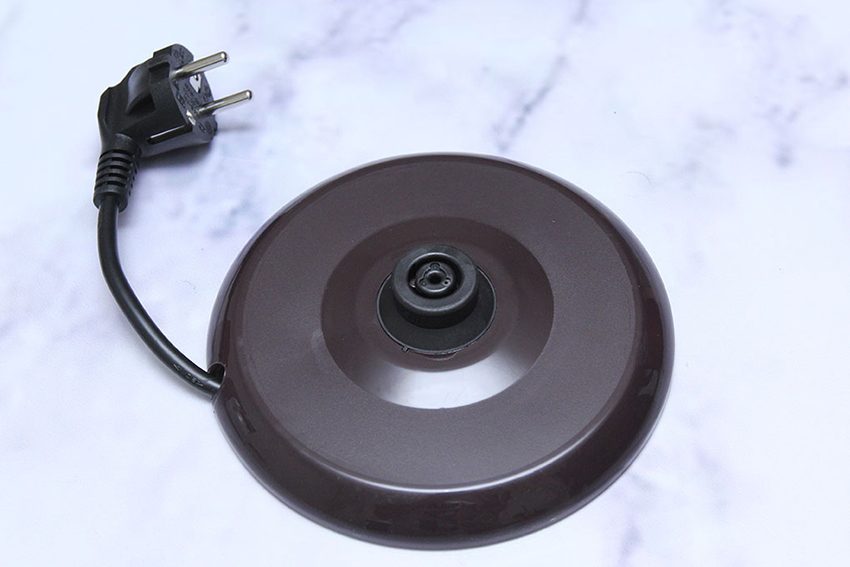 Chân đế của bình đun siêu tốc Midea MK-317DR