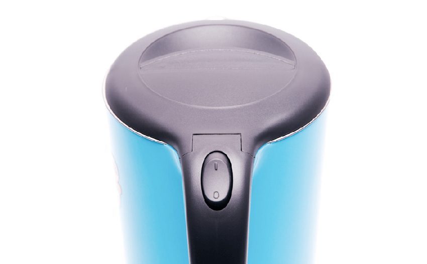 Nút bật tiện dụng của bình siêu tốc inox Sunhouse SHD1381G