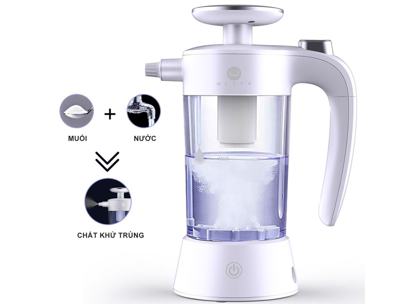 Chỉ cần đổ muối và nước vào bình, bình sẽ tạo ra dung dịch Anolyte 