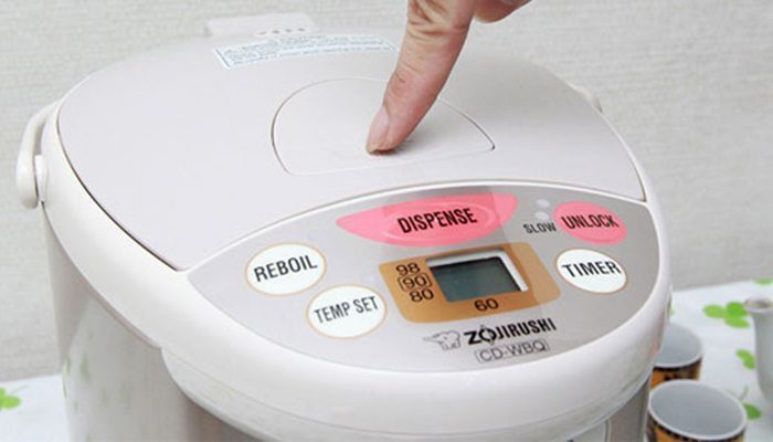 Bình thuỷ điện đa năng Zojirushi CD-WBQ30