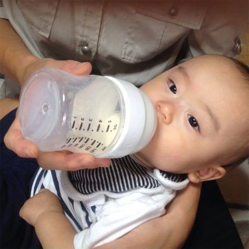 Bộ 2 bình sữa cao cấp PP 140ml Yoomi Y25B.YCCW - Hàng chính hãng