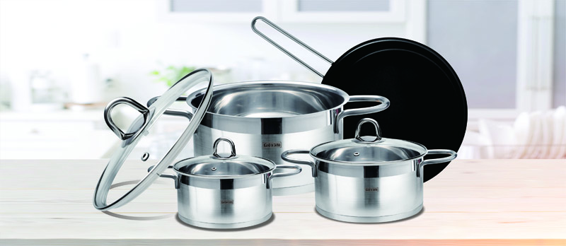 Bộ nồi inox Giovani GP-777-SG  gồm có 4 chiếc: 1 Chảo và 3 nồi có 3 kích cỡ khác nhau