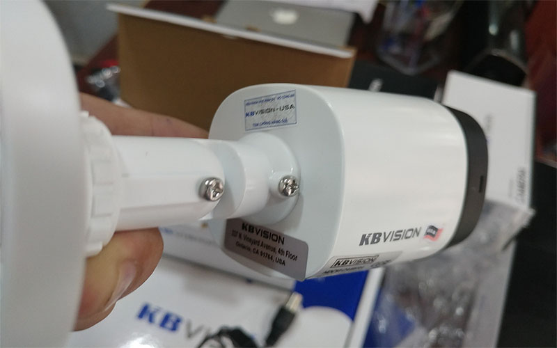 Camera HD Analog Kbvision KX-A2111C4 - Hàng chính hãng