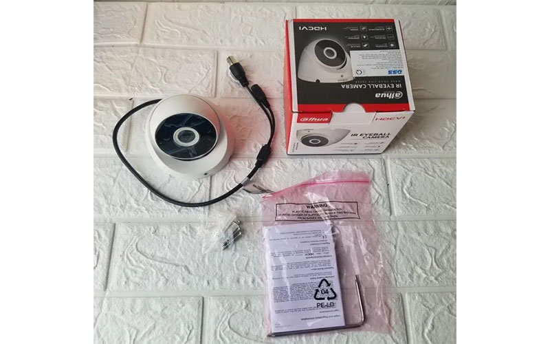 Camera HDCVI bán cầu hồng ngoại Dahua DH-HAC-T2A21P - Hàng chính hãng