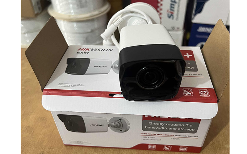 Camera IP Hikvision DS-2CD1023G0-IUF - Hàng chính hãng
