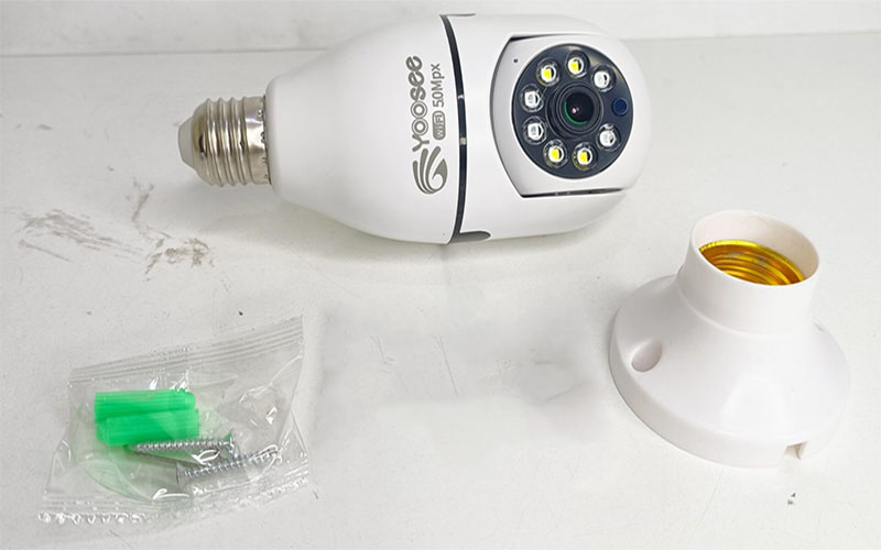 Camera IP wifi bóng đèn Yoosee HK211