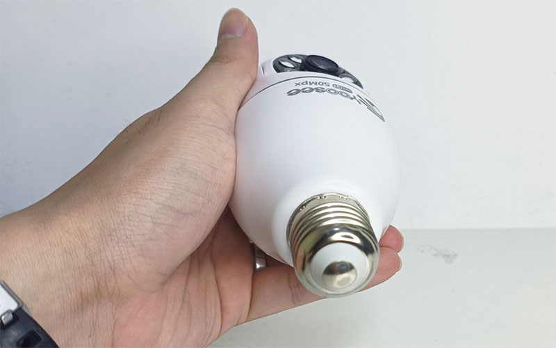 Camera IP wifi bóng đèn Yoosee HK211