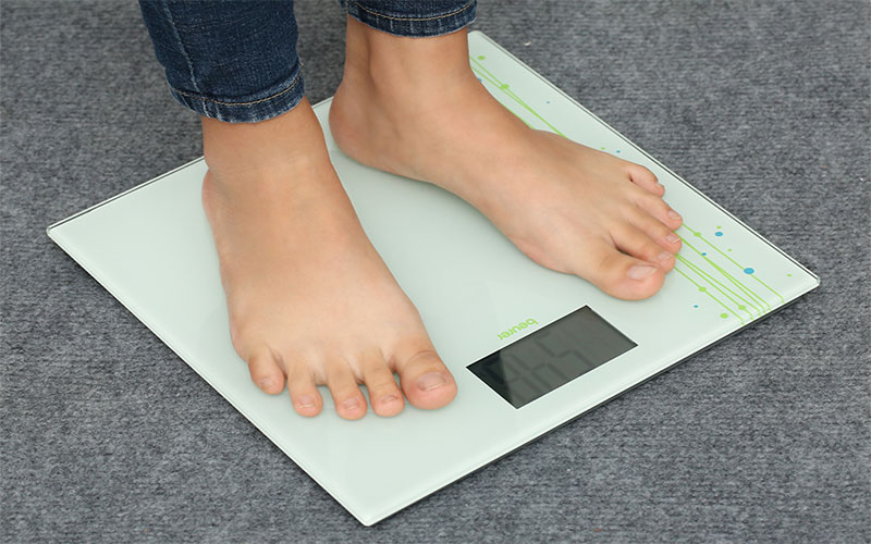 Cân điện tử mặt kính Beurer Soda GS-201