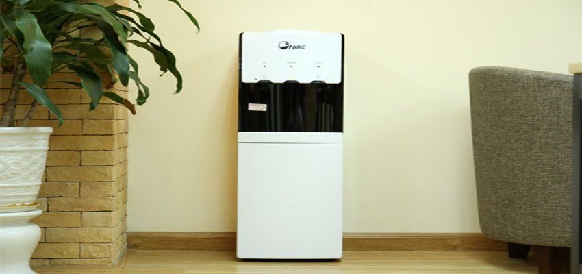 Cây nước nóng lạnh 3 vòi FujiE WDBD20E - Hàng chính hãng