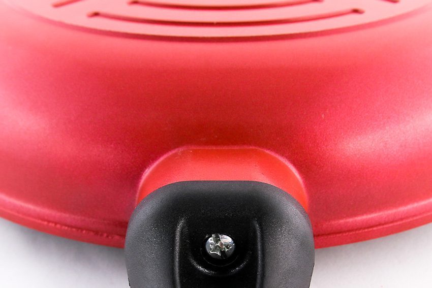 Chảo kim cương Sunhouse CSBK28 được tán đinh chắc chắn