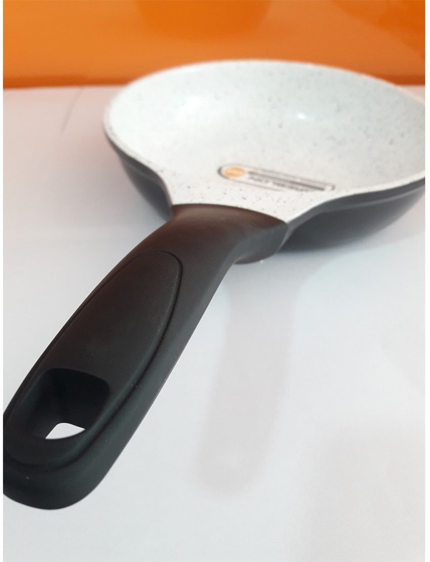 Tay cầm của Chảo từ 20cm Rapido RP20-RF đáy phẳng