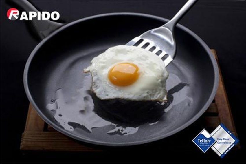 Chảo từ teflon Rapido TEFLON 28CM đáy chấm - Hàng chính hãng