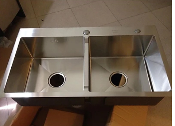 Chậu rửa bát inox 2 ngăn Pramie CP-8200 - Hàng chính hãng