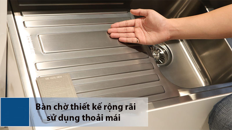 Chậu rửa chén 2 ngăn Malloca MS-1025L NEW - Hàng chính hãng