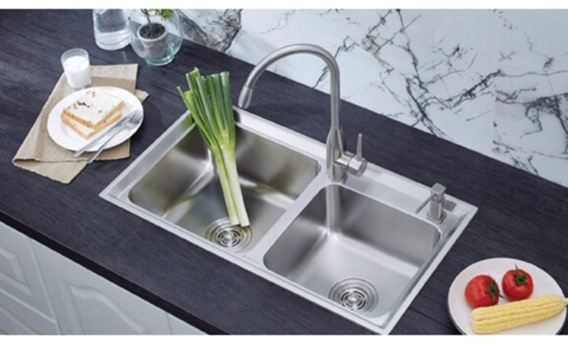 Chậu rửa chén Roland B-6844V - Hàng chính hãng