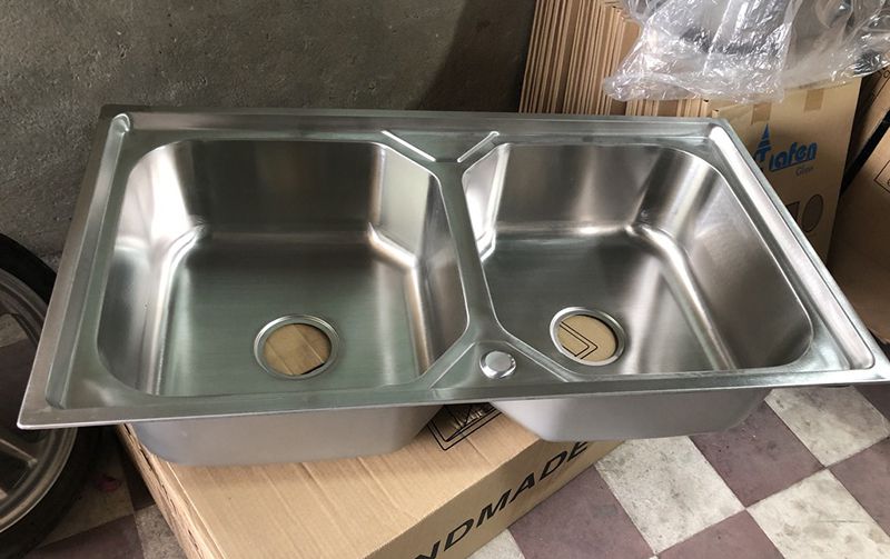 Chậu rửa chén Roland B-9050V - Hàng chính hãng