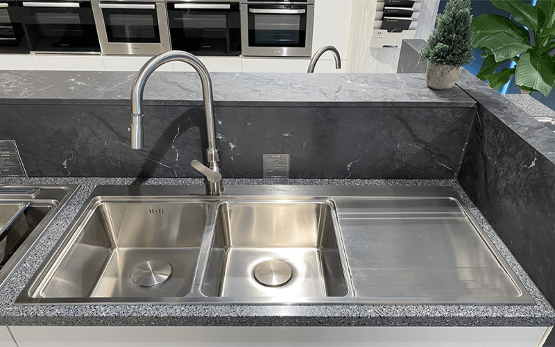 Chậu rửa chén inox Malloca MS-7818 - Hàng chính hãng