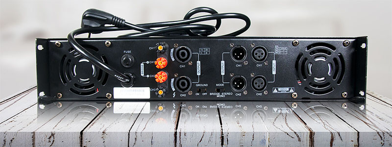 Cục đẩy công suất VinaKTV AM DK500-Pro