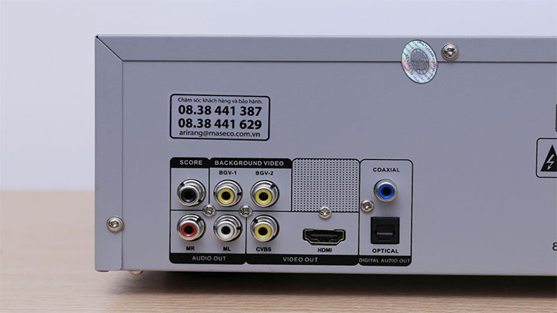 Cổng kết nối của Đầu DVD karaoke Arirang DH-3600 Elite