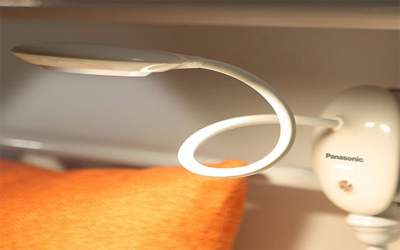 Đèn LED để bàn Panasonic HH-LT023219 - Hàng chính hãng