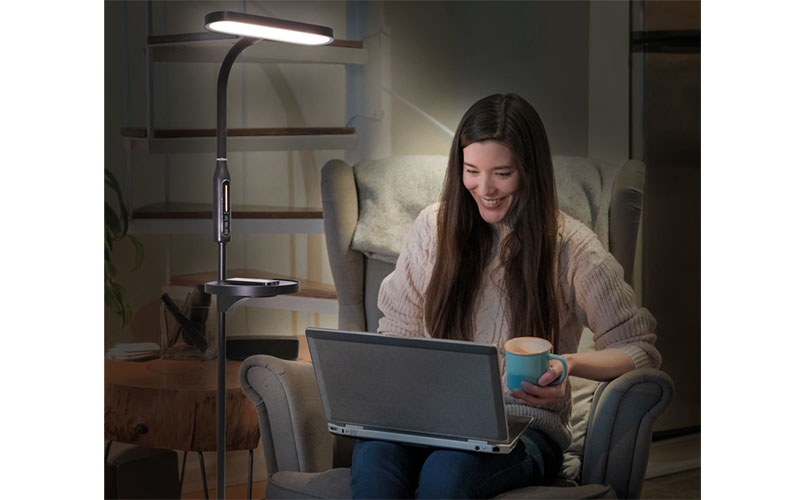 Đèn cây, đèn sàn Tiross TS2249 - Hàng chính hãng