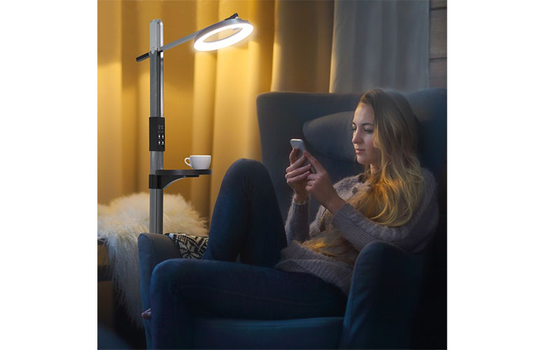 Đèn cây, đèn sàn Tiross TS2269 - Hàng chính hãng