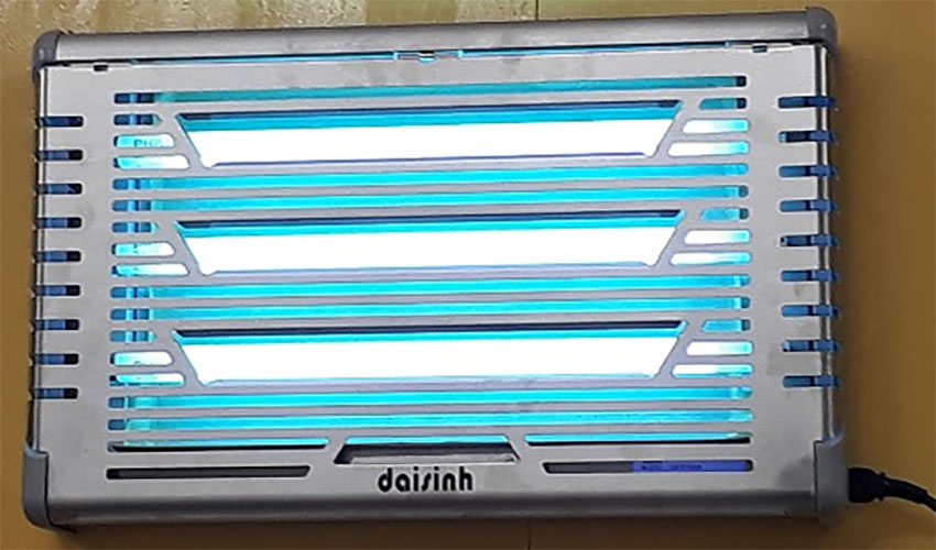 Đèn diệt côn trùng Đại Sinh DS-D153GI - Hàng chính hãng