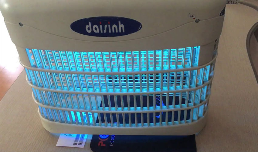 Đèn diệt côn trùng Đại Sinh DS-D82 - Hàng chính hãng