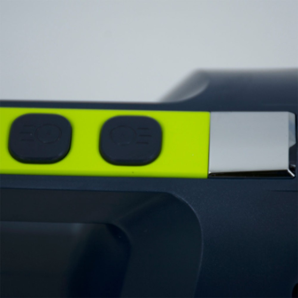 Đèn pin cầm tay Tiross TS1858 - Hàng chính hãng