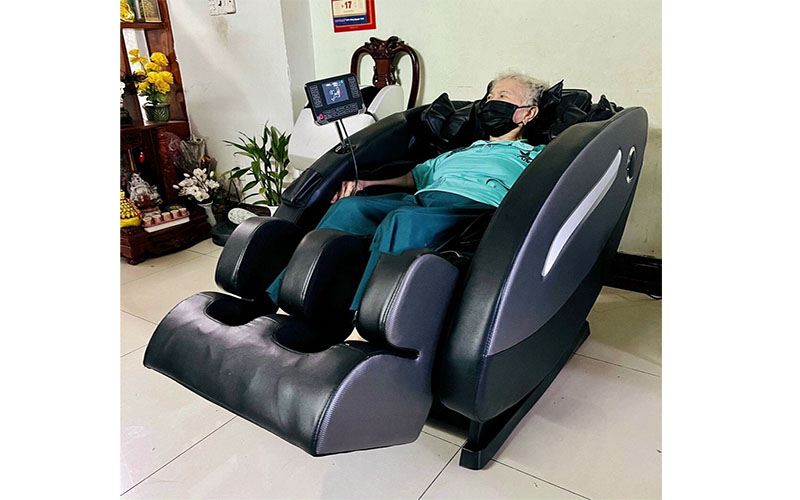 Ghế massage toàn thân Sumika A979 - Hàng chính hãng