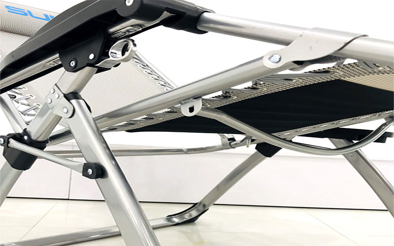 Ghế xếp thư giãn khóa kim loại Sumika 179-Grey - Hàng chính hãng