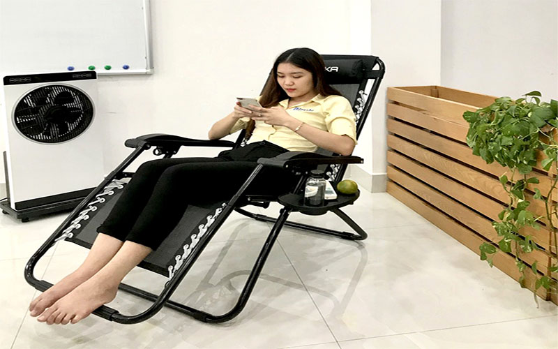 Ghế xếp thư giãn khóa nhựa Sumika 179A - Hàng chính hãng