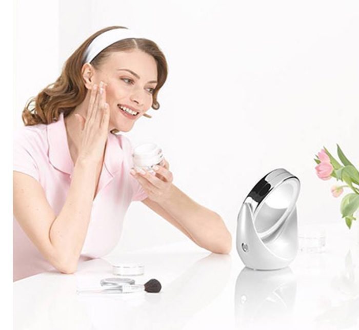 Gương trang điểm 2 mặt kèm đèn led Beurer BS49 - Hàng chính hãng