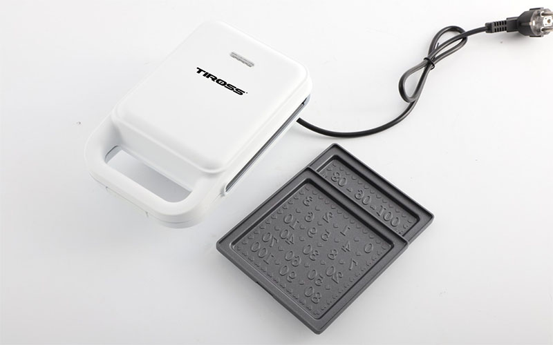 Kẹp nướng điện Sandwich Tiross TS9658 - Hàng chính hãng