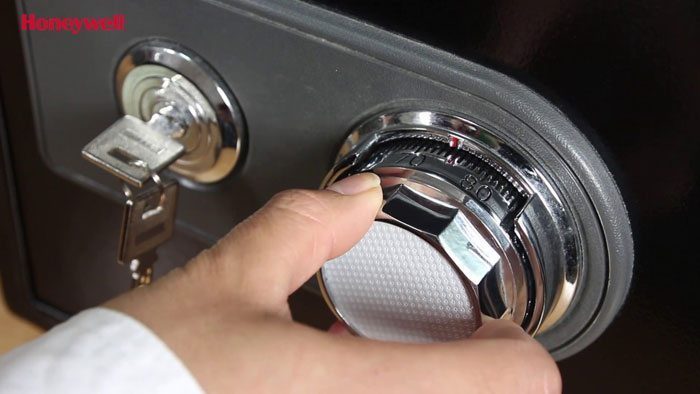 Két sắt Honeywell 2101 - Hàng chính hãng