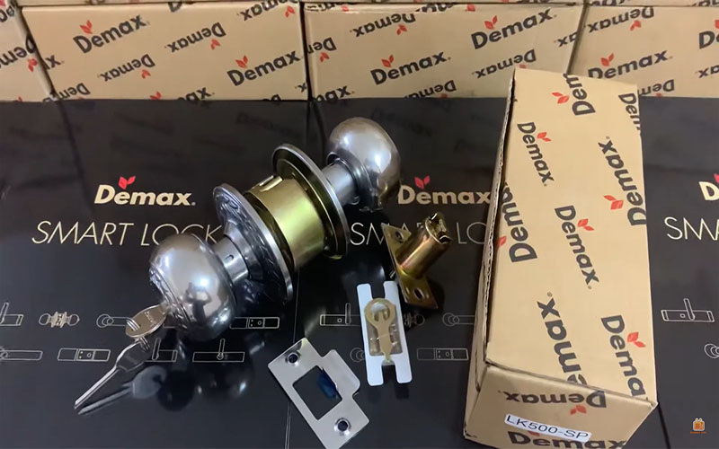Khóa cửa tay nắm tròn Demax LK500 SP - Hàng chính hãng