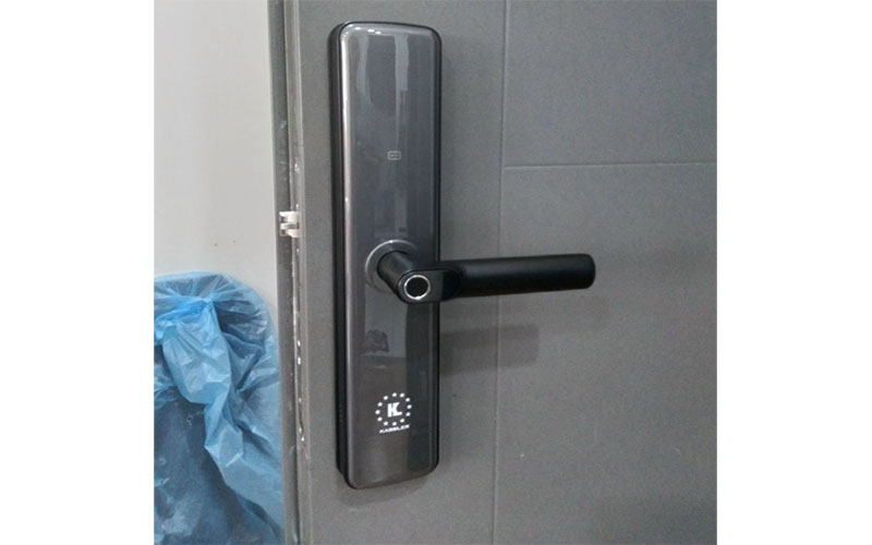 Khóa cửa vân tay Kassler KL-555 - Hàng chính hãng