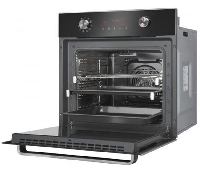 Khoang lò của lò nướng Amica EB525VBA+IN