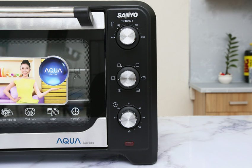 Núm xoay của lò nướng Aqua ATO-R6074