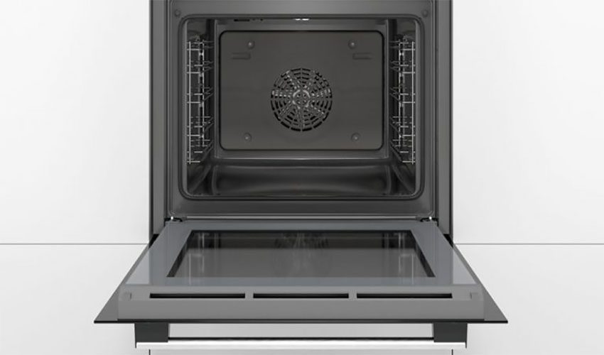Khoang lò của Lò nướng âm tủ Bosch HBS534BS0B