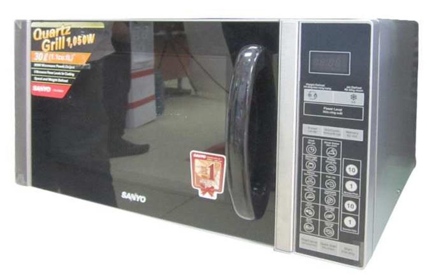 Kiểu dáng sáng trọng của lò vi sóng Aqua  AEM-G7530V