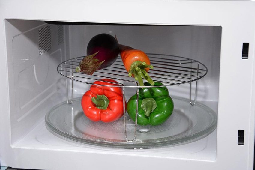 Khoang của lò vi sóng Aqua AEM- G7560W